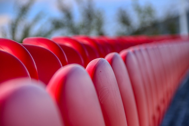 际赛事的举 际赛事的举