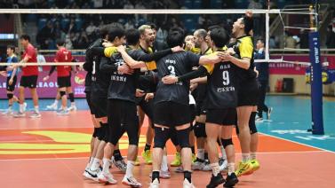 崭露头角 崭露头角