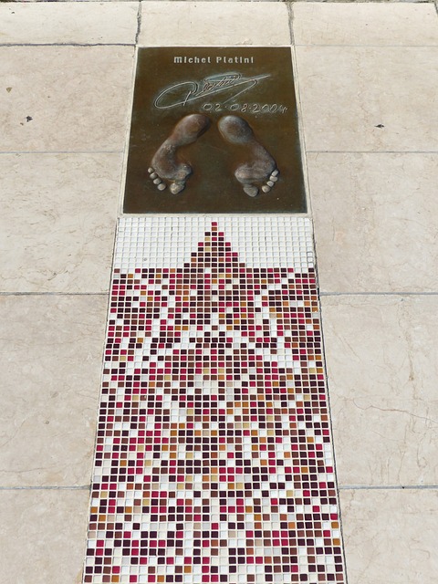 某一个关键 某一个关键