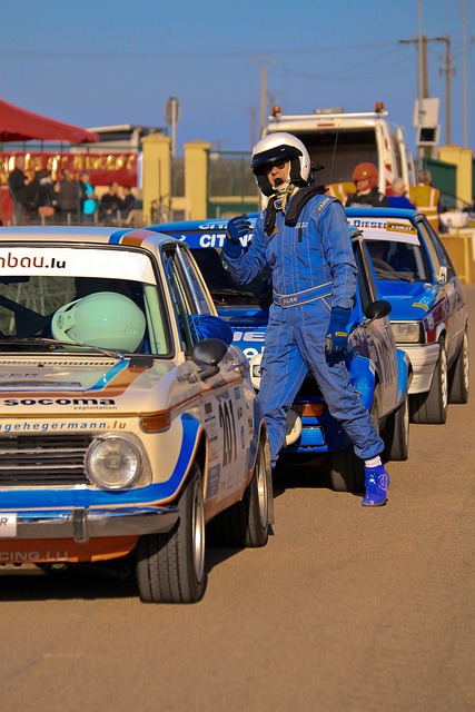 耀的同时 耀的同时